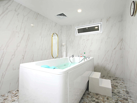 Санаторий «Плаза» г. Кисловодск. Ванное отделение